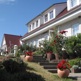 Aparthotel Leuchtfeuer Rügen，位于格洛韦的酒店