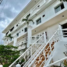 Oceana Bay Coron，位于科隆的酒店