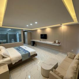Luckytito Anilao Resort，位于马比尼的酒店