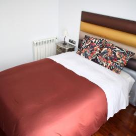 Alojamientos Yecla Centro by Casa Avenida de la Feria，位于耶克拉的酒店