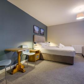 Station Lodge - FREE off-site Health Club access with Pool, Sauna, Steam Room & Gym，位于温德米尔的酒店