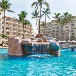 Villa del Palmar Beach Resort & Spa Puerto Vallarta，位于巴亚尔塔港的酒店