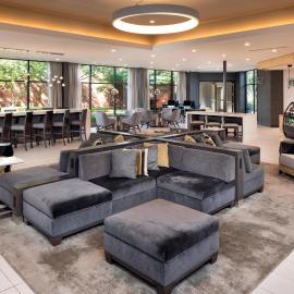 Delta Hotels by Marriott Minneapolis Northeast，位于明尼阿波利斯的酒店