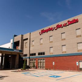 Hampton Inn & Suites Scottsbluff，位于斯科茨布拉夫的酒店
