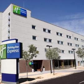 Holiday Inn Express Madrid-Getafe by IHG，位于赫塔费的酒店