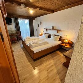 Hotel Negele,位于Hohenfurch的酒店