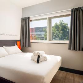 easyHotel Milton Keynes,位于米尔顿凯恩斯的酒店