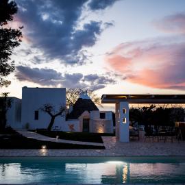 Borgo Chiancarosa, esclusivi trulli con piscina riscaldata，位于普蒂尼亚诺的酒店