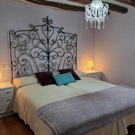 CASA RURAL RUTA DEL AGUA 4 hab al lado Monasterio de Piedra，位于Munébrega的酒店