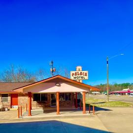 Palace Motel DEQUEEN，位于De Queen的酒店