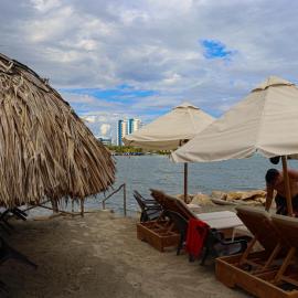 Hotel Costa Mar Coveñas,位于科韦尼亚斯的酒店