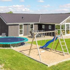 Awesome Home In Haderslev With Wifi
