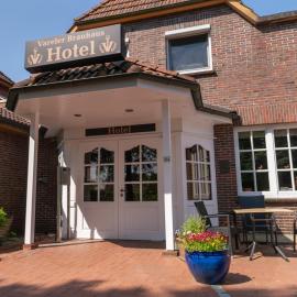 Vareler Brauhaus-Hotel Varel Dangast,位于瓦雷尔的酒店