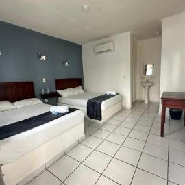 Hotel Grand Bahía Los Cocos，位于圣布拉斯的酒店