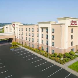Hampton Inn & Suites by Hilton Seattle/Kent，位于肯特的酒店