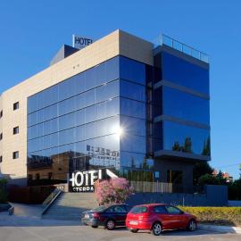 Hotel Las Terrazas & Suite，位于阿尔沃洛特的酒店