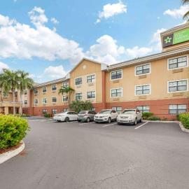 Extended Stay America Premier Suites - Fort Lauderdale - Deerfield Beach，位于迪尔菲尔德海滩的酒店