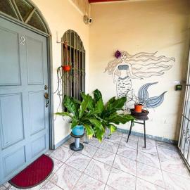Escape to Pier Sands Casita#2- Close to the Beach.，位于蓬塔雷纳斯的酒店