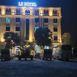 LS HOTEl,位于Kim Bảng的酒店