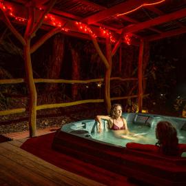 Volcano Inn Bed n Breakfast，位于沃尔卡诺的酒店