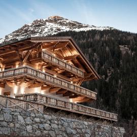 Grand Chalet，位于弗拉塔赫的酒店