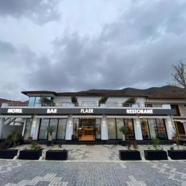 Hotel Flaer，位于斯库台的酒店