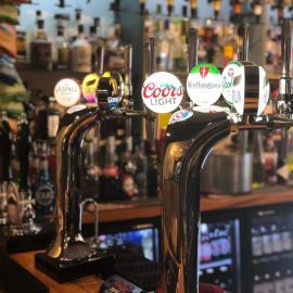 Nags Head Pub，位于兰彼得的酒店