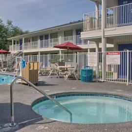 Motel 6-Seattle, WA - South，位于西塔科的酒店