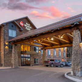 Best Western Plus Ponderay Mountain Lodge Sandpoint，位于Ponderay的酒店