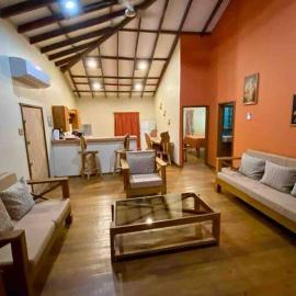 Casa Café Roatan, Honduras，位于Punta Blanca的酒店