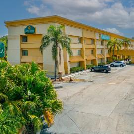 La Quinta by Wyndham Tampa Brandon West，位于坦帕的酒店