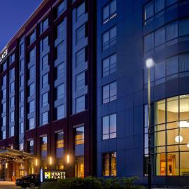 Hyatt Place Bloomington / Normal，位于布卢明顿的酒店