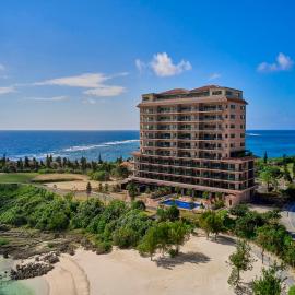 Hotel Shigira Mirage Beach Front，位于宫古岛的酒店