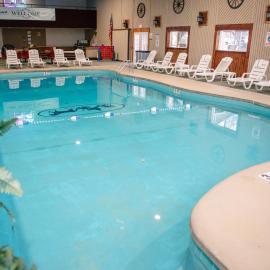 Carriage House Country Club，位于波科诺庄园的酒店
