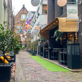 Hotel The Happy Traveler，位于格罗宁根的酒店