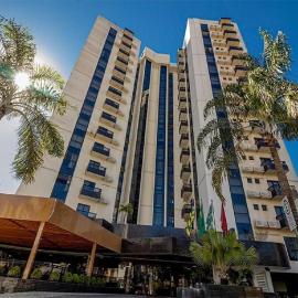 Sun Square Suítes Hotel By Lual，位于戈亚尼亚的酒店