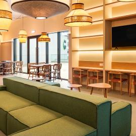 B&B HOTEL Olhão Algarve，位于奥良的酒店