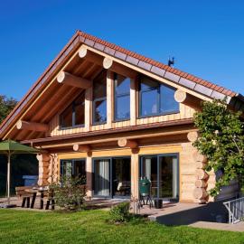 Chalet Schwarzwaldchalet de luxe mit Sauna by Interhome，位于海特斯海姆的酒店