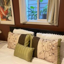 B-Love's Guest House，位于奥克兰的酒店
