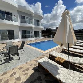 ARF Apartments - with Jacuzzi at the complex，位于Emba的酒店