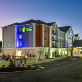 Holiday Inn Express Atlanta West - Theme Park Area by IHG