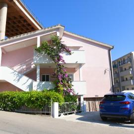 Apartments Vodanović，位于伯德古拉的酒店