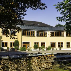 Landhotel Hallnberg，位于瓦珀斯科琴的酒店