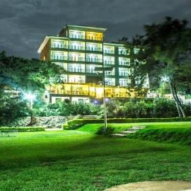 Wigot Gardens Hotel,位于基苏木的酒店