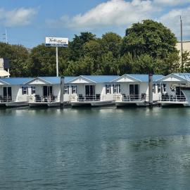 Yacht Haven，位于马拉松的酒店