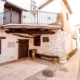 Casa de los títeres，位于皮特尔的酒店