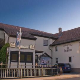 Gasthof Zur Krone Garni，位于Leidersbach的酒店