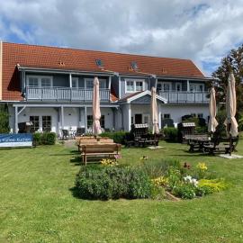Hotel InselGlück，位于洛默的酒店