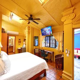 Estrellita's Bed & Breakfast，位于阿吉吉克的酒店