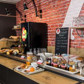 Brit Hotel La Rochelle Périgny,位于佩里尼的酒店